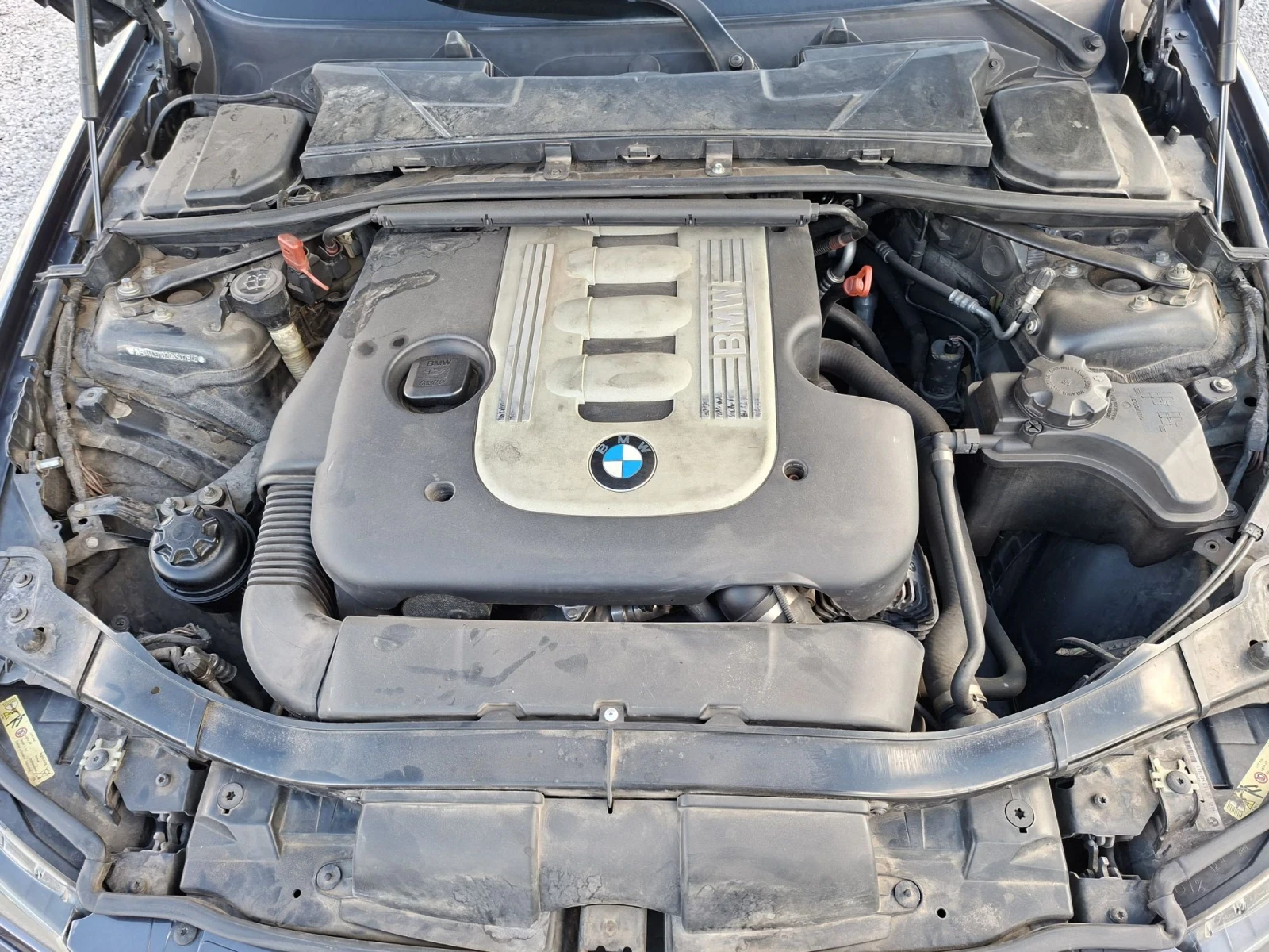 BMW 330 D231кс.M57 , снимка 16 - Автомобили и джипове - 56203084