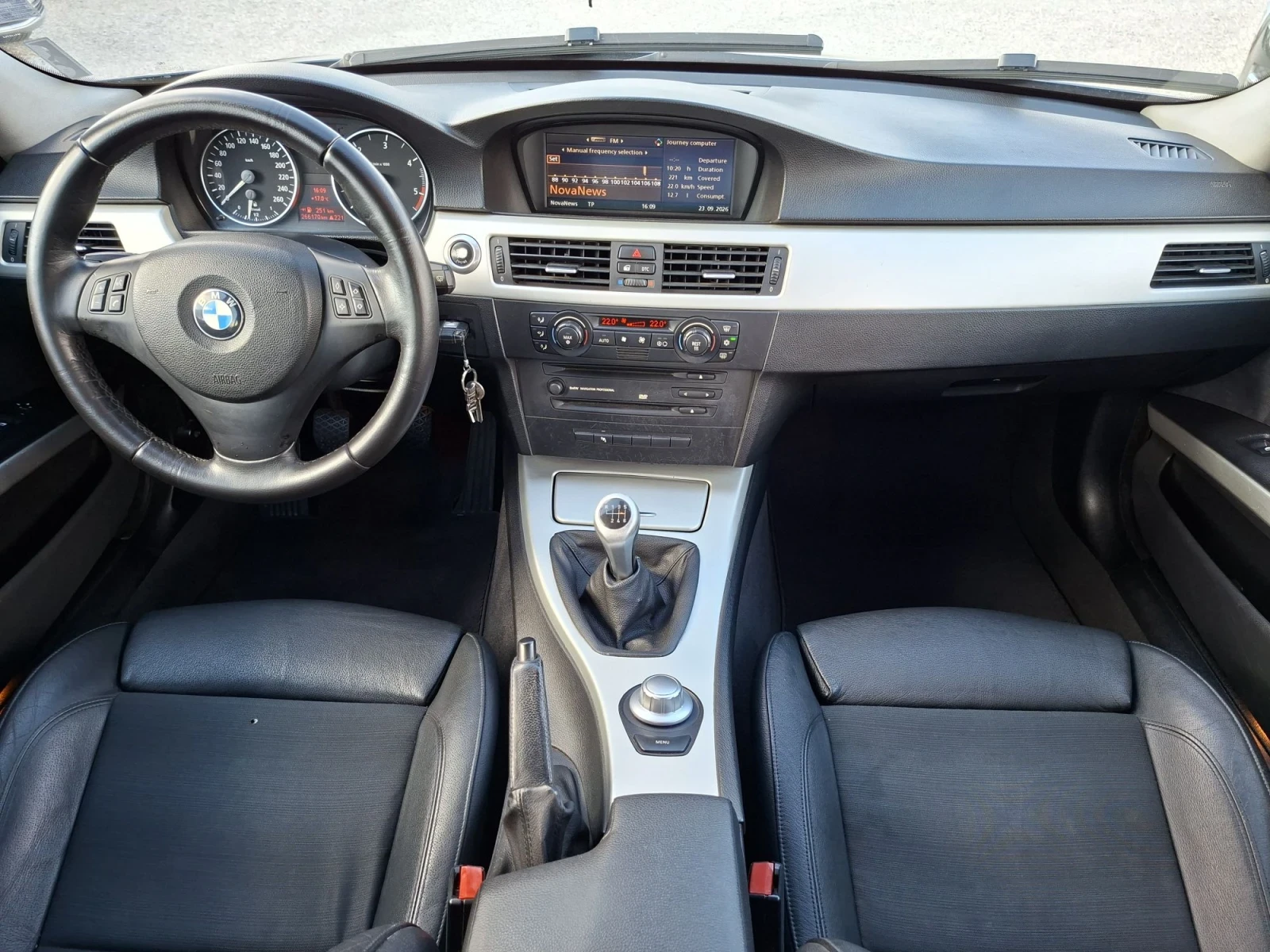 BMW 330 D231кс.M57 , снимка 11 - Автомобили и джипове - 56203084