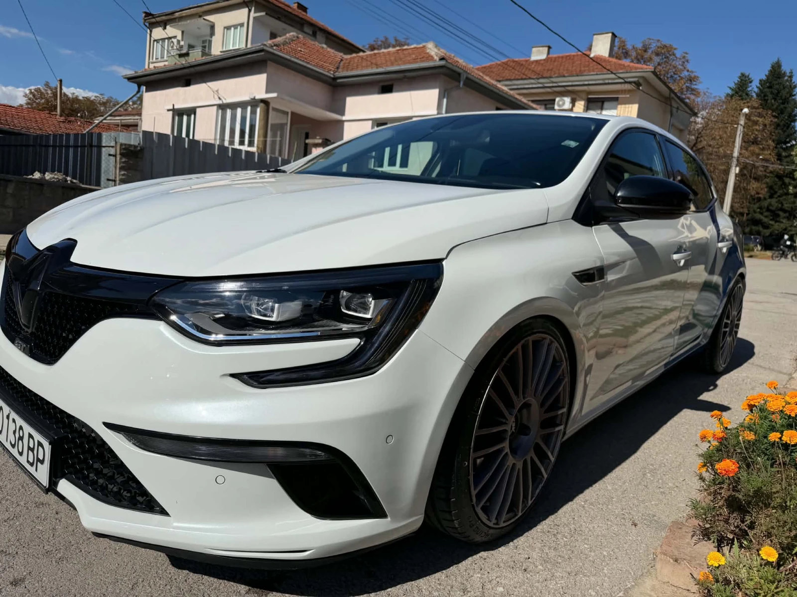Renault Megane GT 1.6 EDC 205 4Control BOSE, снимка 5 - Автомобили и джипове - 56213043