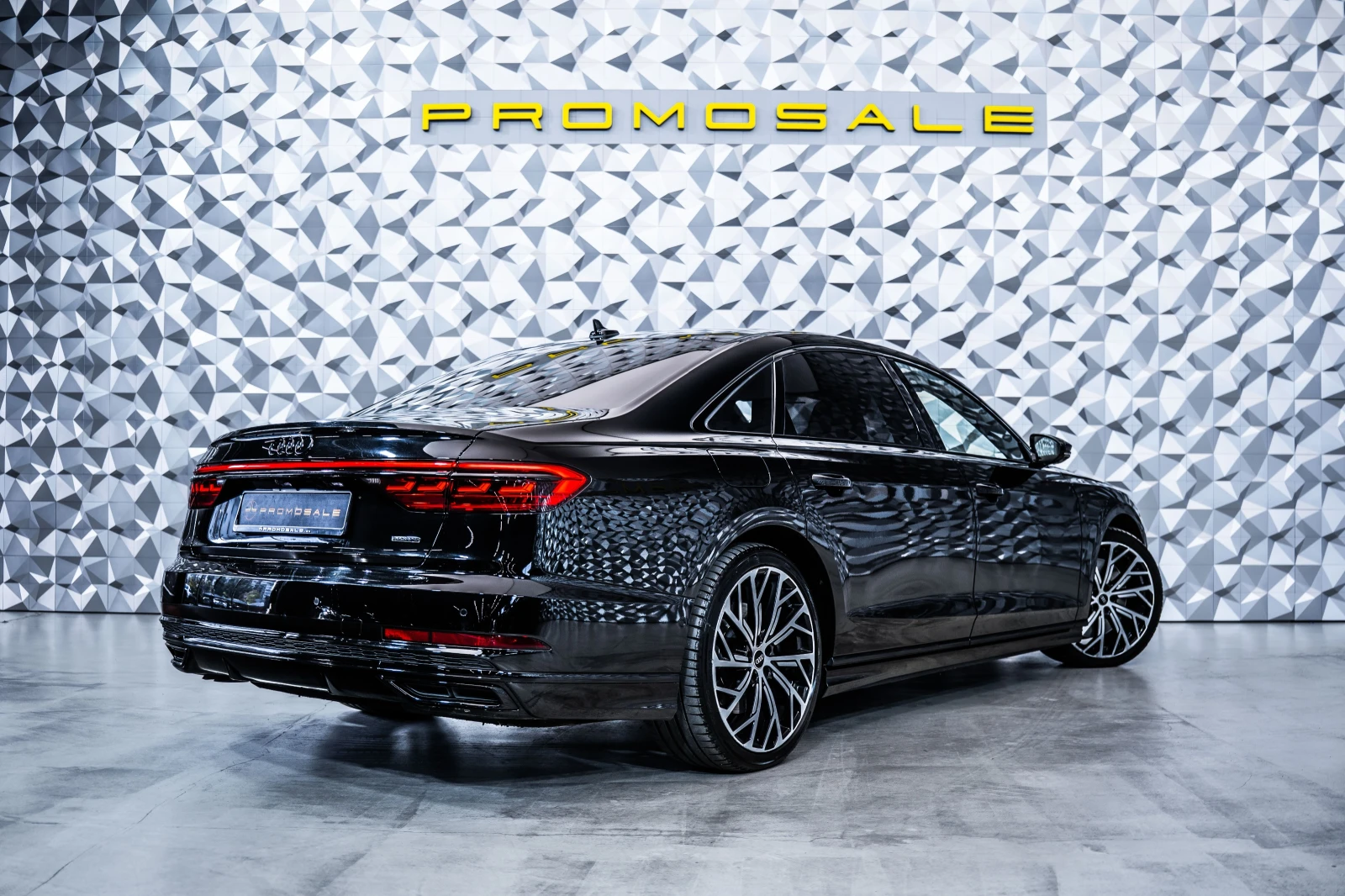 Audi A8 60 TDI lang Laser* OLED* B&O 3D*  Massage*  360  | Mobile.bg � ����������� 4