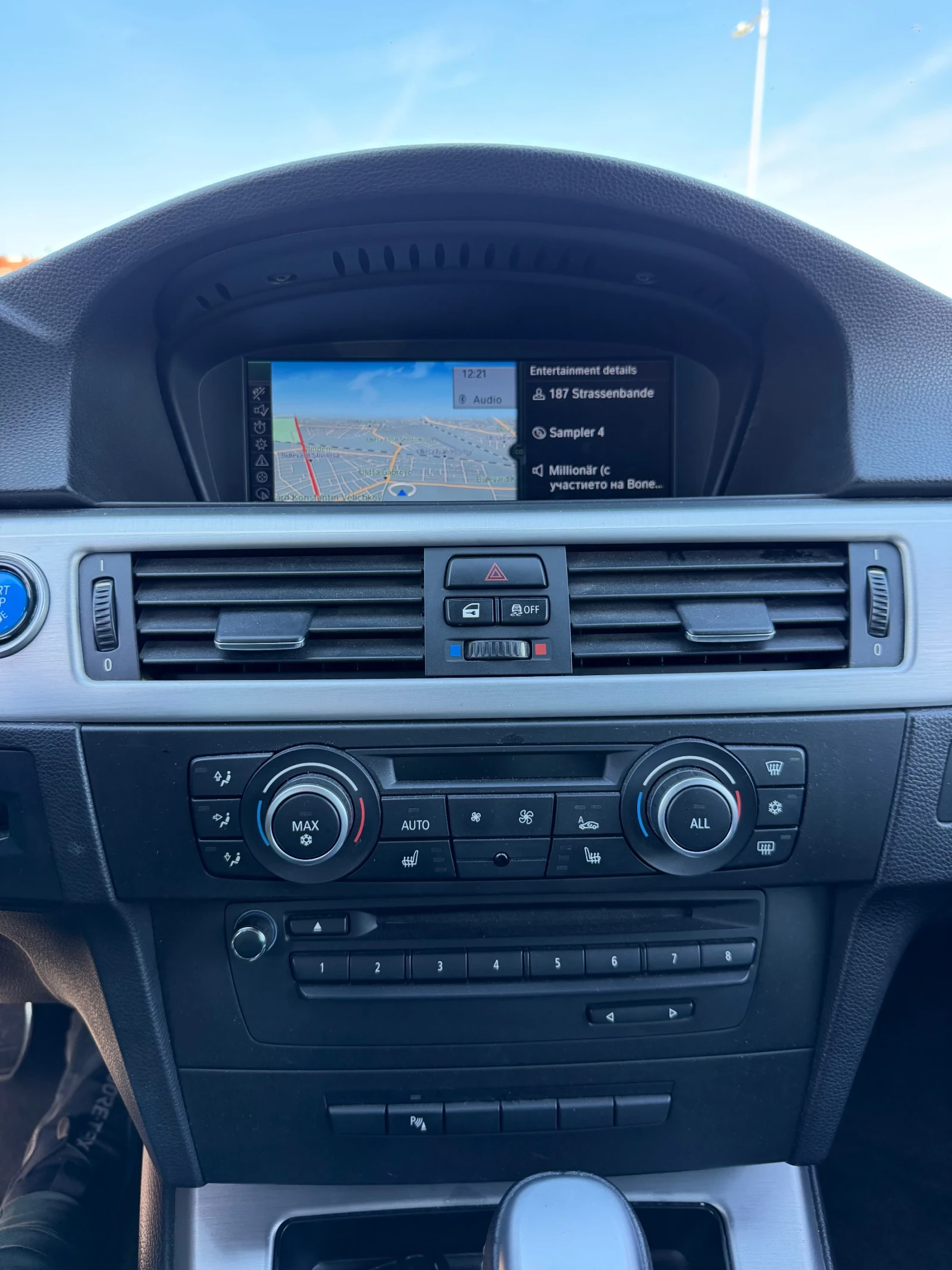 BMW 335 ОБСЛУЖЕН/Edition/Euro5, снимка 12 - Автомобили и джипове - 56329256