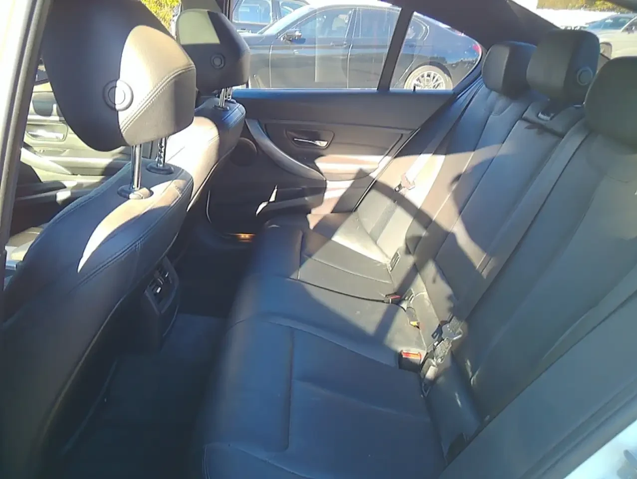 BMW 335 * X-DRIVE* M-PACK* �������* �������* LED*  | Mobile.bg � ����������� 13