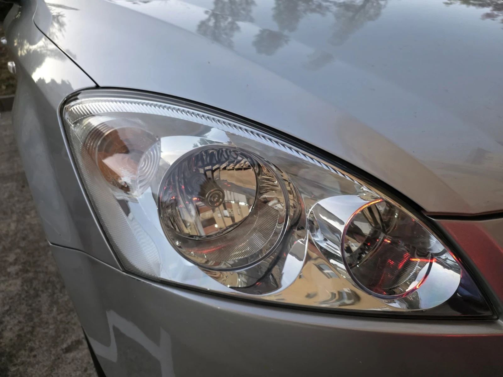 Kia Ceed 1.6 16V, снимка 14 - Автомобили и джипове - 56644736
