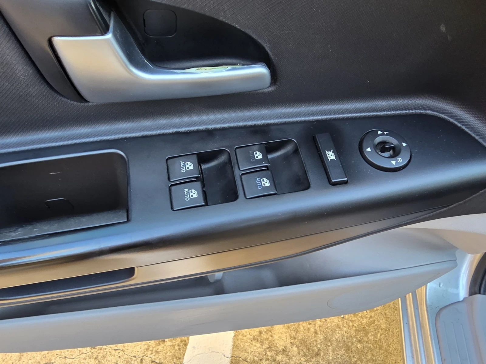 Kia Ceed 1.6 16V, снимка 6 - Автомобили и джипове - 56644736