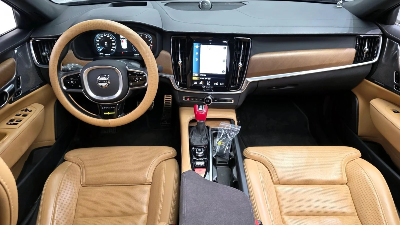 Volvo S90, снимка 6 - Автомобили и джипове - 56684822