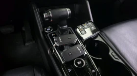 Kia Sportage 2.0 CRDI / АВТОМАТИК / СЕРВИЗНА ИСТОРИЯ !!!, снимка 9