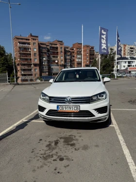 Обява за продажба на VW Touareg R-Line ~40 000 лв. - изображение 1