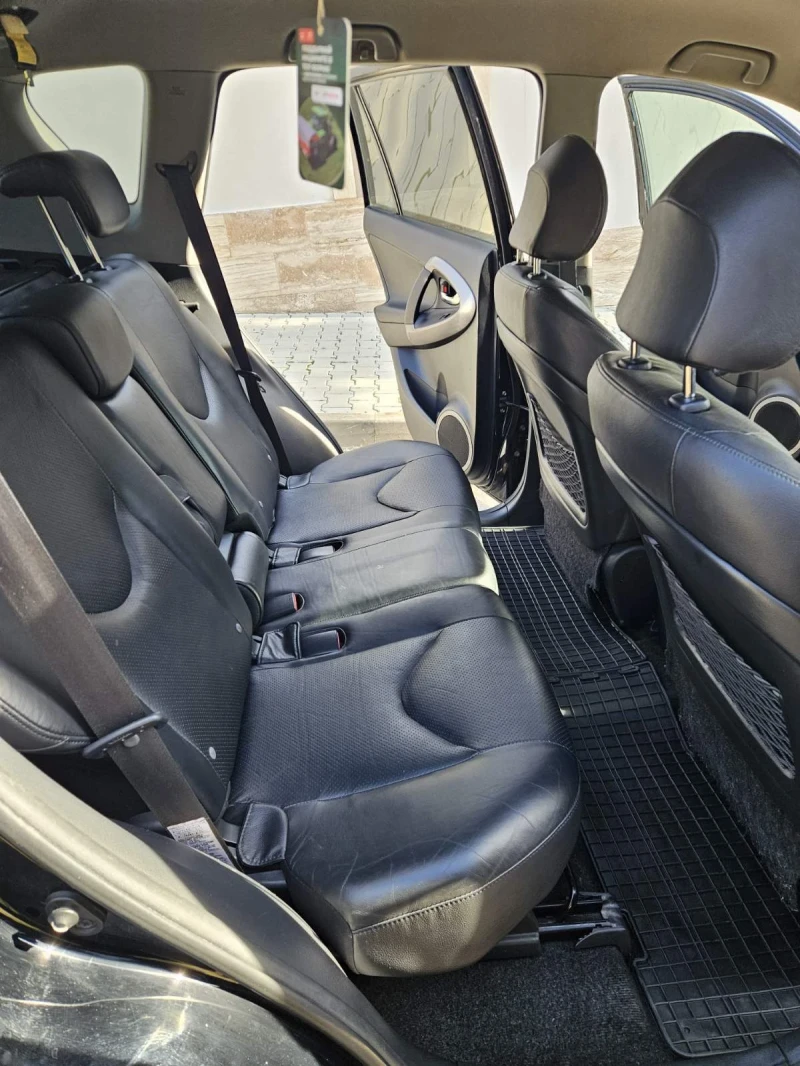 Toyota Rav4 4х4, снимка 10 - Автомобили и джипове - 52746103