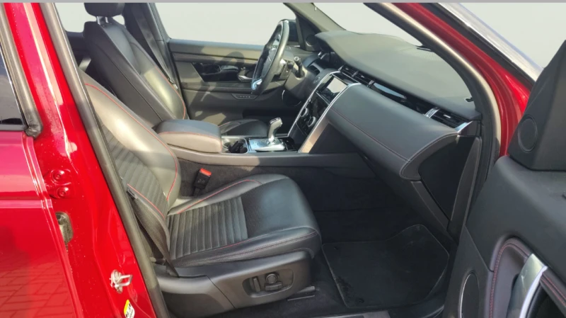 Land Rover Discovery Sport 1.5 I3 PHEV, снимка 14 - Автомобили и джипове - 53264216