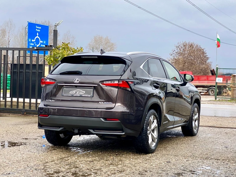Lexus NX 300h Executive* E-Four* MAX FULL* , снимка 2 - Автомобили и джипове - 53370683