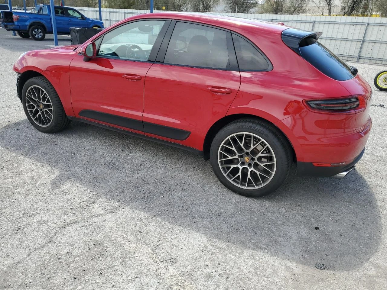 Porsche Macan BOSE* Въздух* CarPlay* PDK* Пано* Алкантара*  - изображение 6