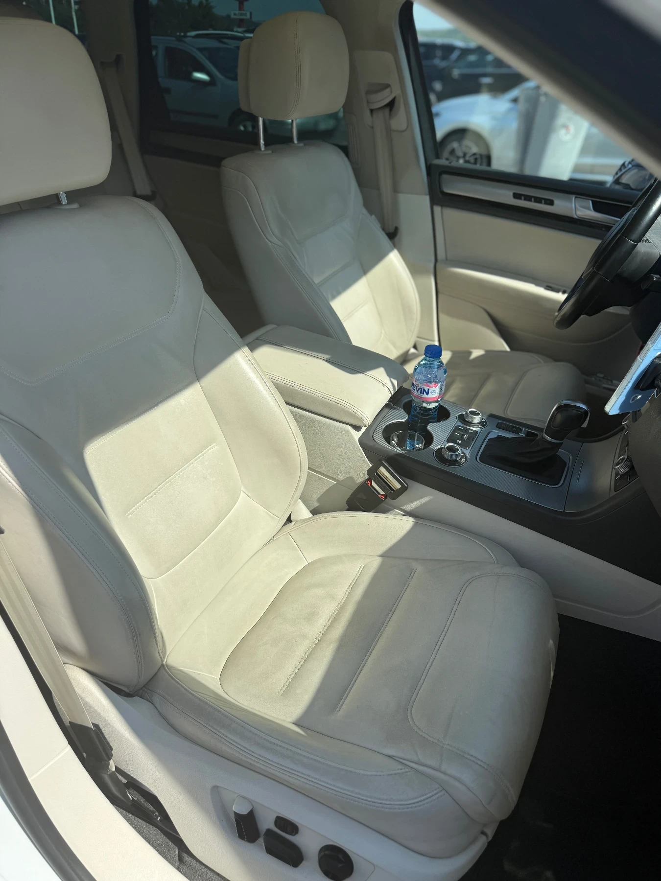 VW Touareg R-Line - изображение 8