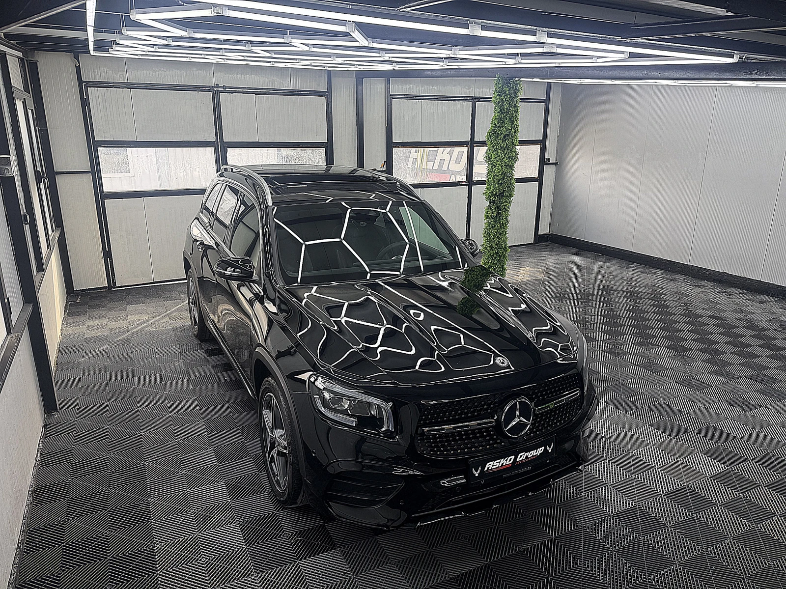 Mercedes-Benz GLB AMG/PANORAMA/7-MESTA/DIGITAL/СОБСТВЕН ЛИЗИНГ - изображение 8