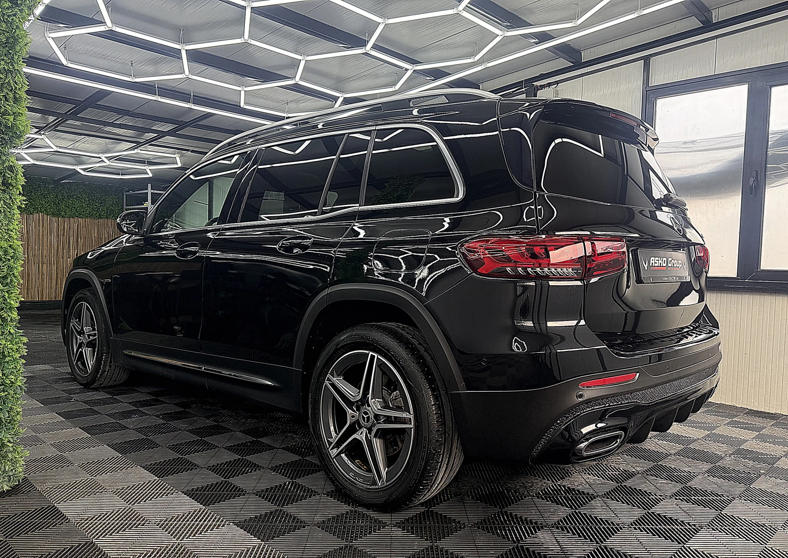 Mercedes-Benz GLB AMG/PANORAMA/7-MESTA/DIGITAL/СОБСТВЕН ЛИЗИНГ - изображение 4