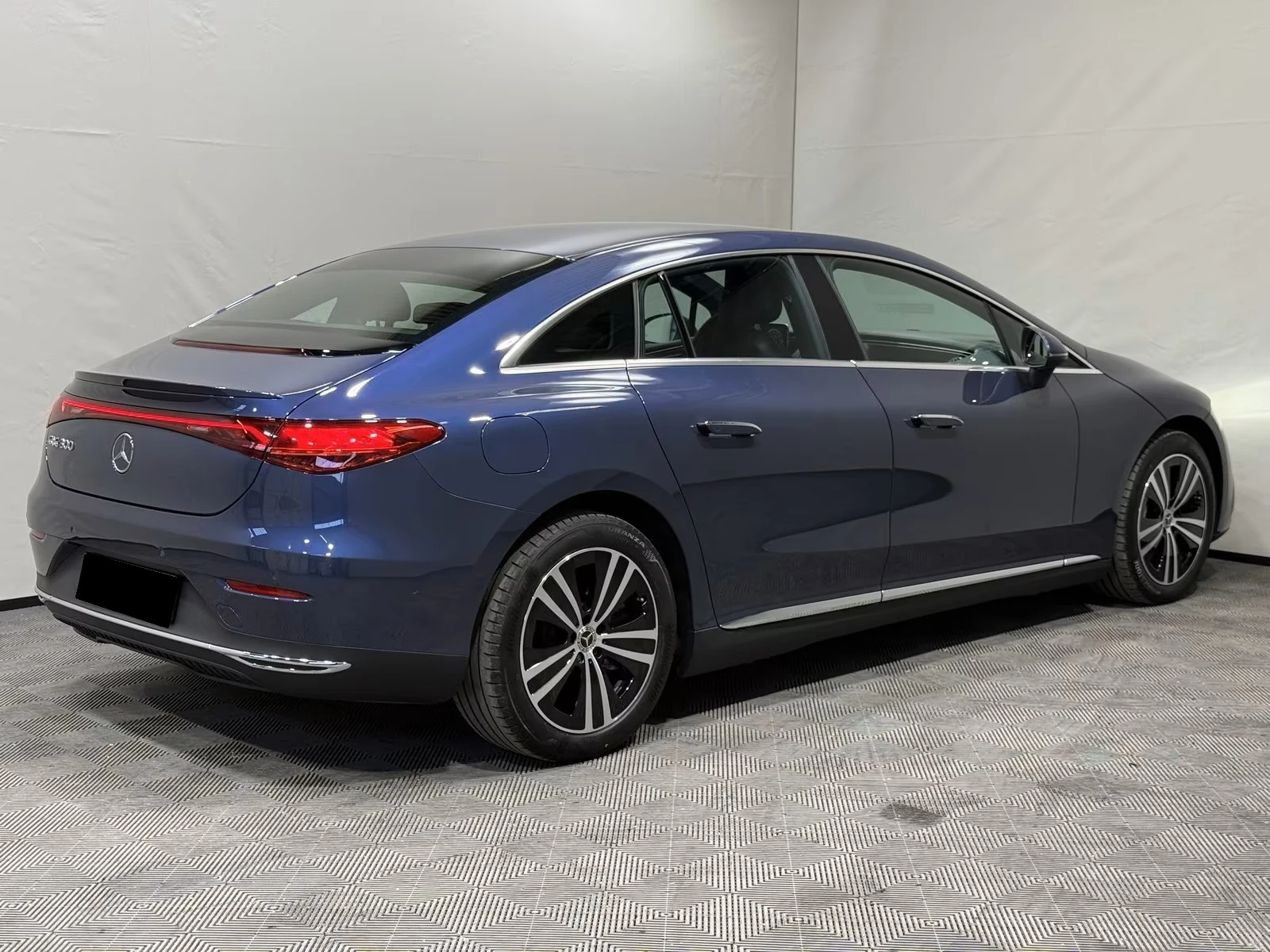 Mercedes-Benz EQE 300 ELECTRIC ADVANCED PLUS, снимка 6 - Автомобили и джипове - 53894201