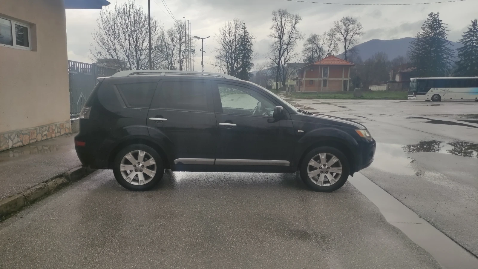 Mitsubishi Outlander, снимка 5 - Автомобили и джипове - 54091219