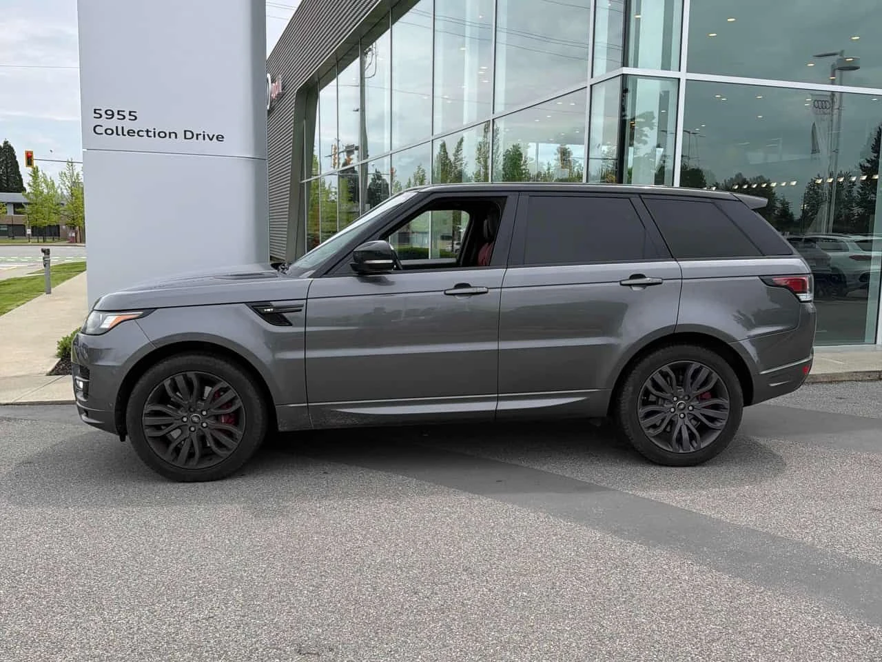 Land Rover Range Rover Sport * V6 HST LE * DIGITAL * 2 КЛЮЧА * ПАНОРАМА, снимка 2 - Автомобили и джипове - 54551736