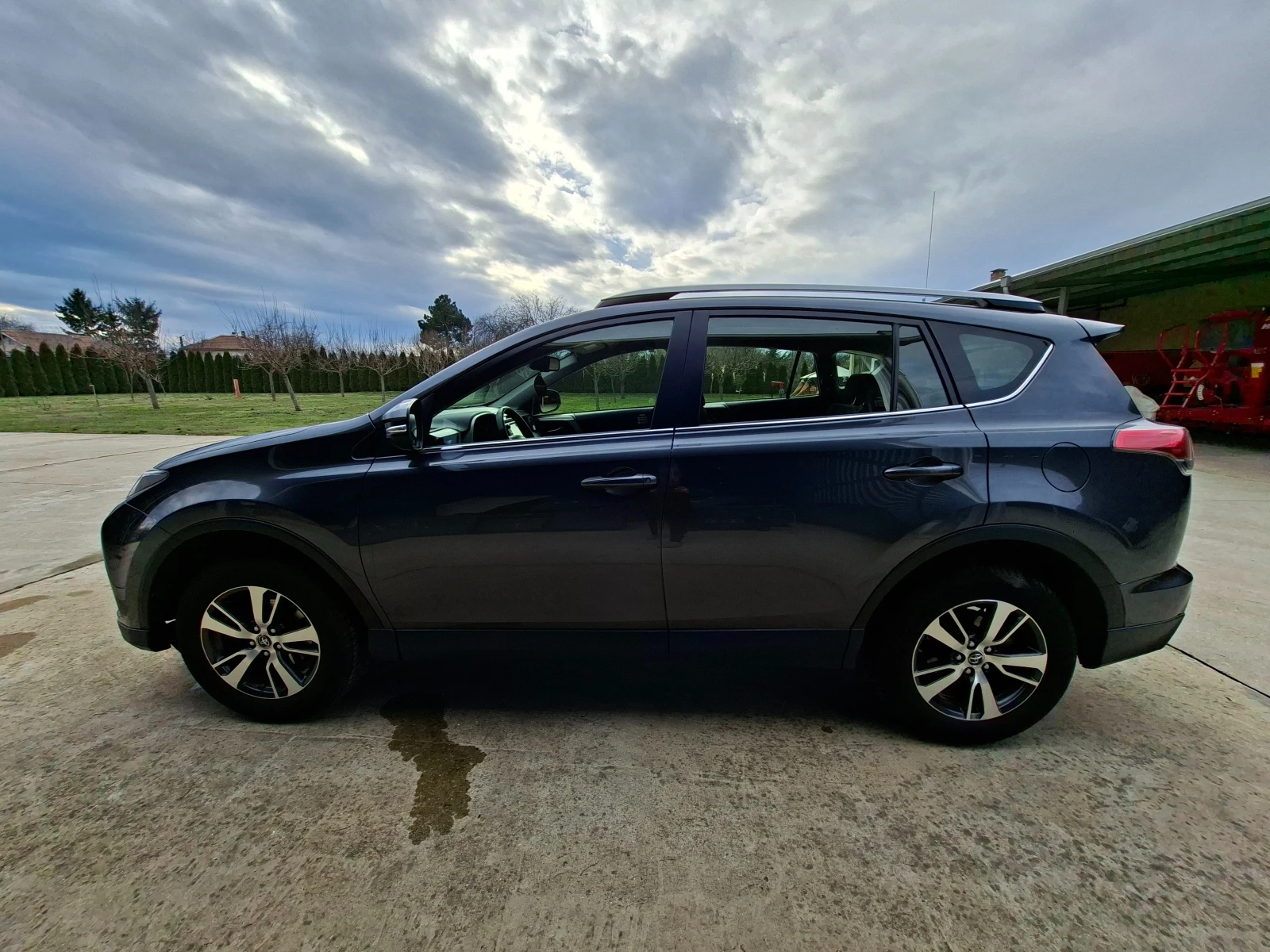 Toyota Rav4, снимка 8 - Автомобили и джипове - 54772415