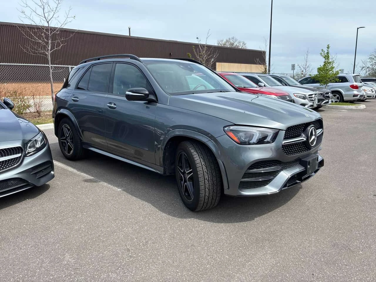 Mercedes-Benz GLE 350 | DISTRONIC | HUD | BURMESTER | ПАНОРАМА | , снимка 3 - Автомобили и джипове - 54796513