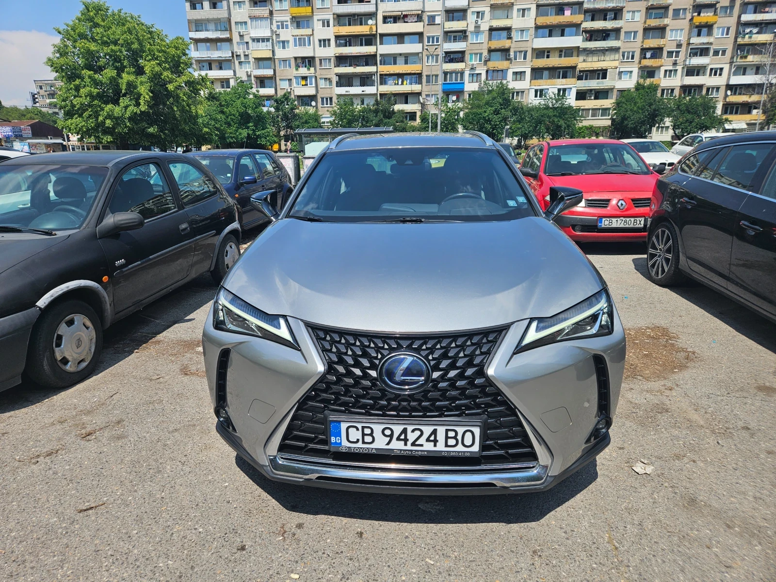 Lexus UX 250h Business, снимка 2 - Автомобили и джипове - 54800799
