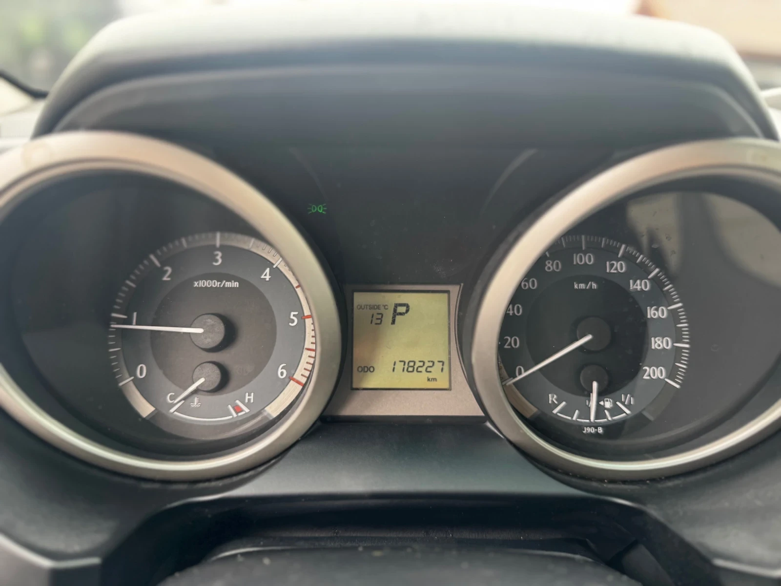 Toyota Land cruiser 3.0D4-d* 190к.с.* Автомат, снимка 9 - Автомобили и джипове - 55109923