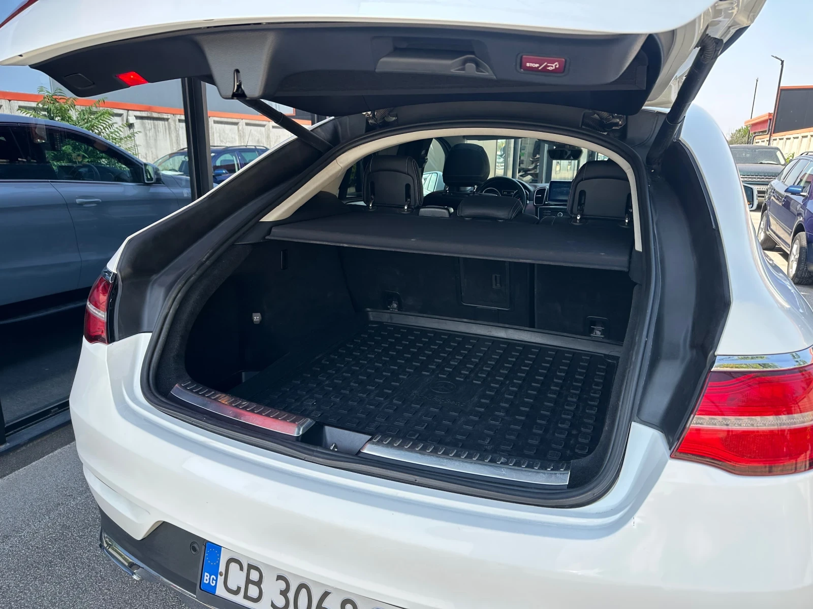 Mercedes-Benz GLE 350 cdi 9Gtronik /LED/Camera/KEYLESS/Panorаm/165000km , снимка 16 - Автомобили и джипове - 55827798