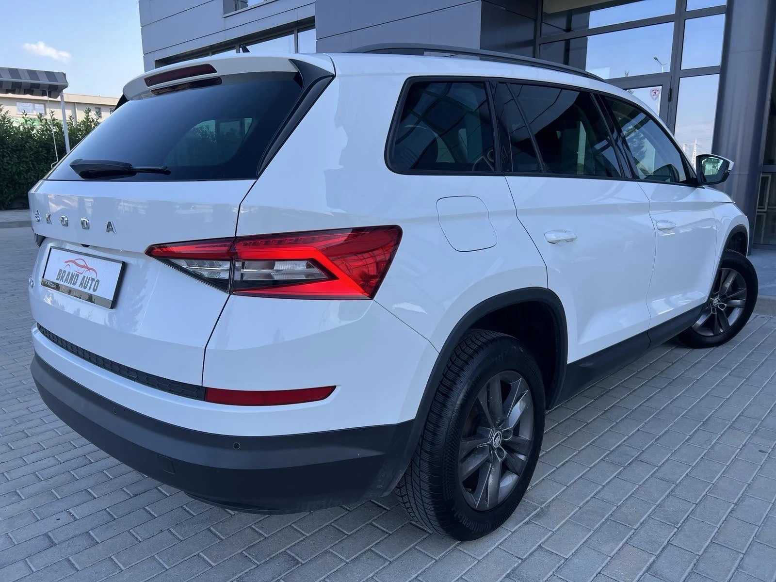 Skoda Kodiaq 2.0 TDI * DSG7 * 150 k.c., снимка 5 - Автомобили и джипове - 55849376