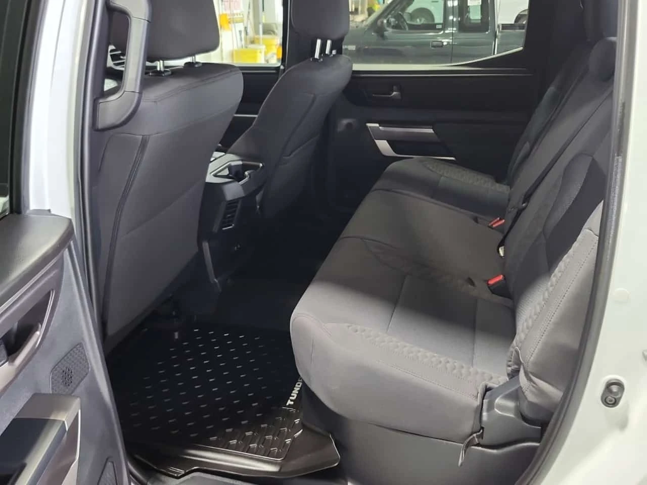 Toyota Tundra * SR CREW CAB SHORT BED * ������� *  | Mobile.bg � ����������� 11