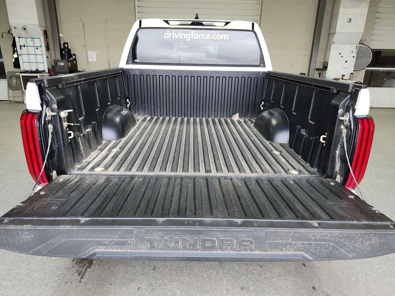 Toyota Tundra * SR CREW CAB SHORT BED * ������� *  | Mobile.bg � ����������� 13