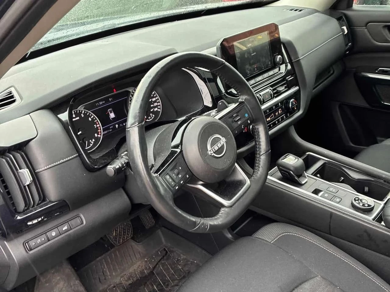 Nissan Pathfinder, снимка 5 - Автомобили и джипове - 56685468