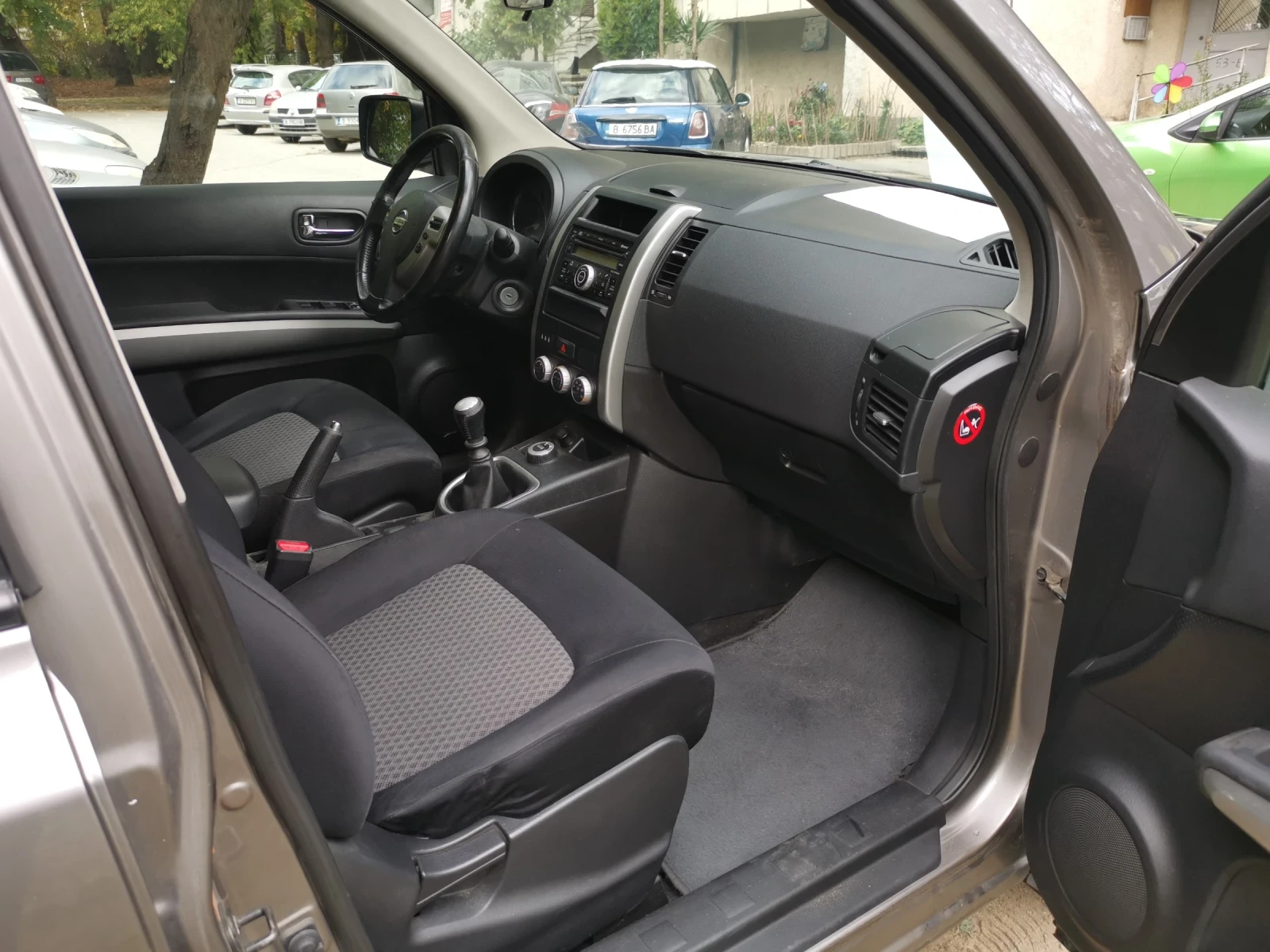 Nissan X-trail, снимка 10 - Автомобили и джипове - 56685756