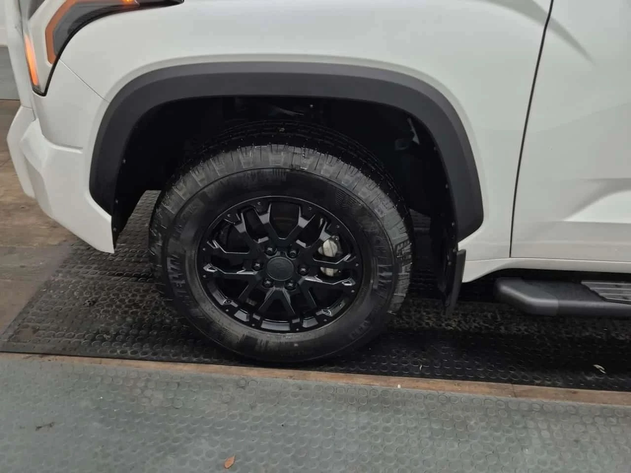 Toyota Tundra, снимка 6 - Автомобили и джипове - 56685754