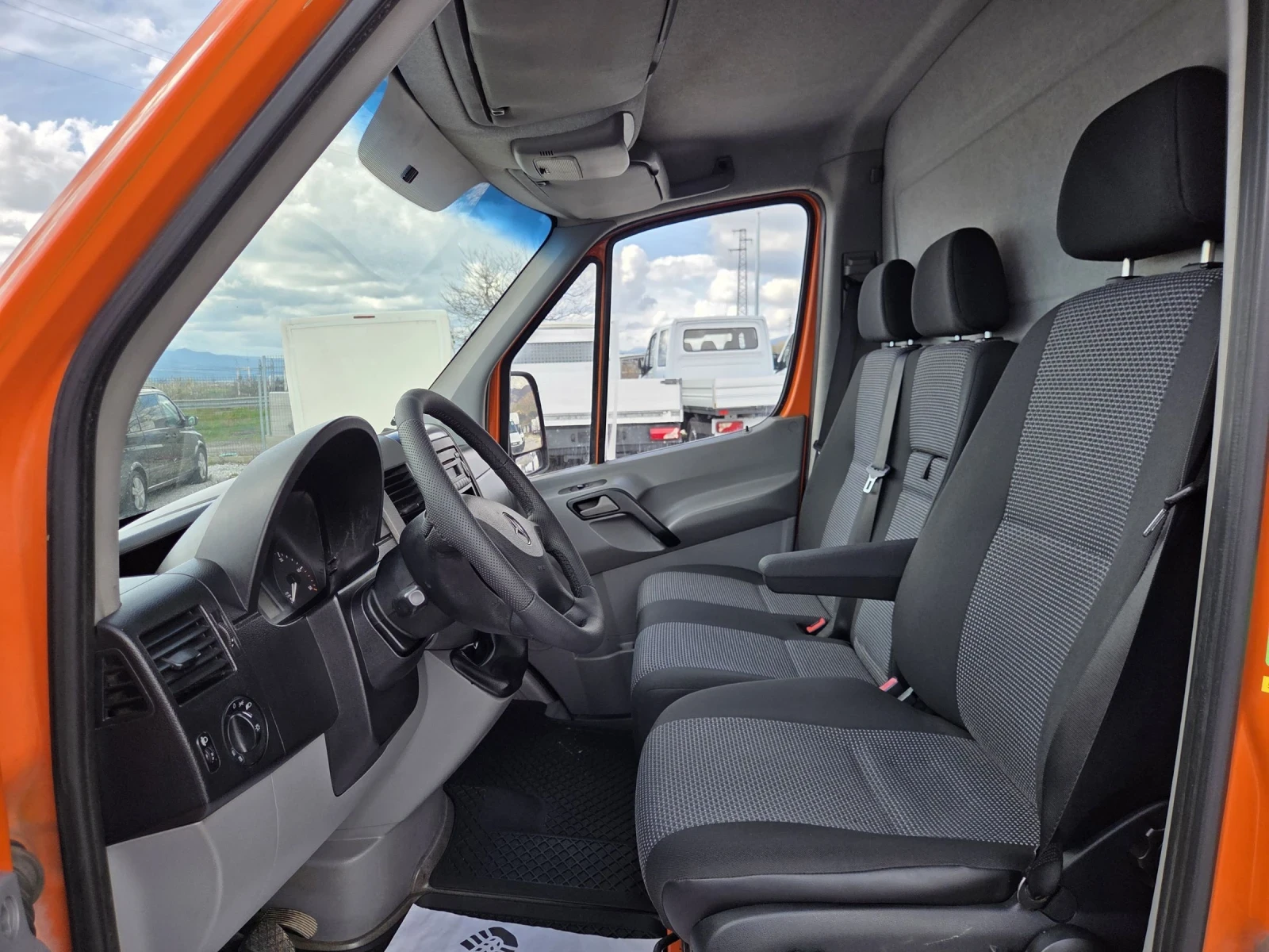 Mercedes-Benz Sprinter 516 CDI, Тристранен самосвал, Климатик, До 3.5 тона, снимка 9 - Бусове и автобуси - 54031701