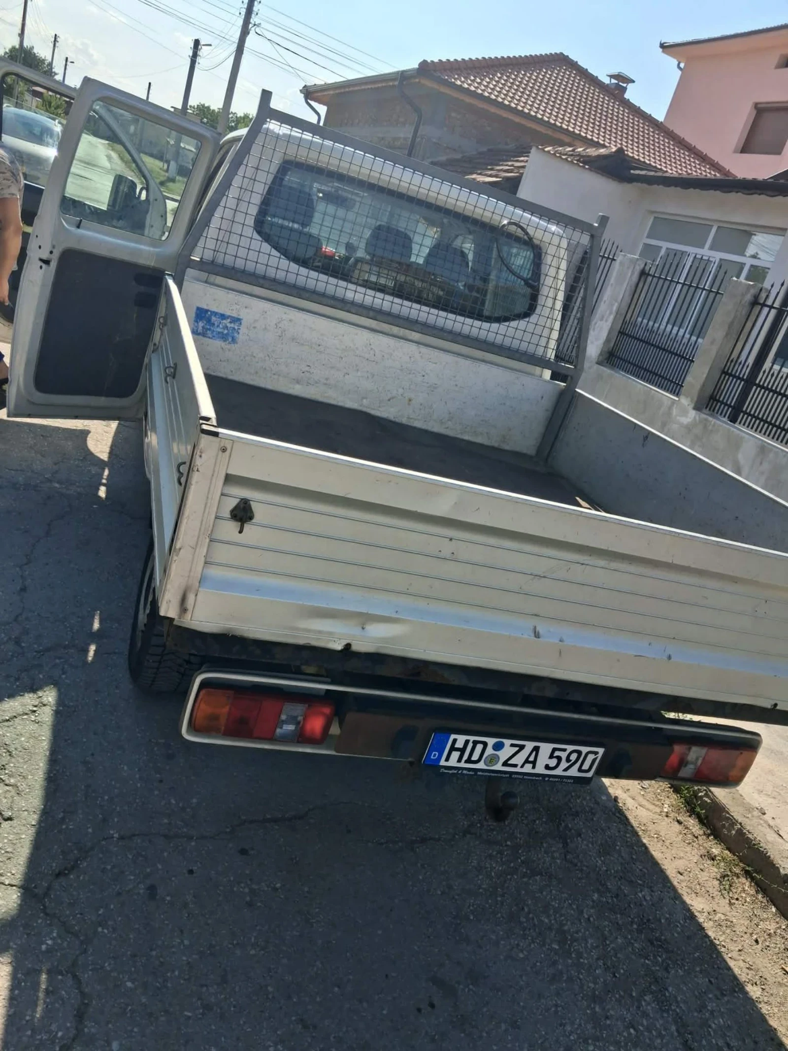 VW T5 1.9 , снимка 2 - Бусове и автобуси - 55202377