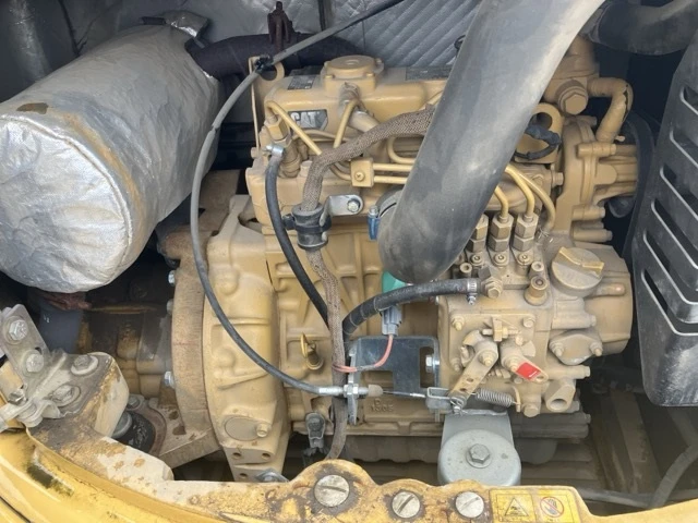 Багер Cat 303ECR * ХИДРАВЛИЧНА ЩИПКА * ОЧАКВАН 29.01.2027!!!, снимка 11 - Индустриална техника - 56182338