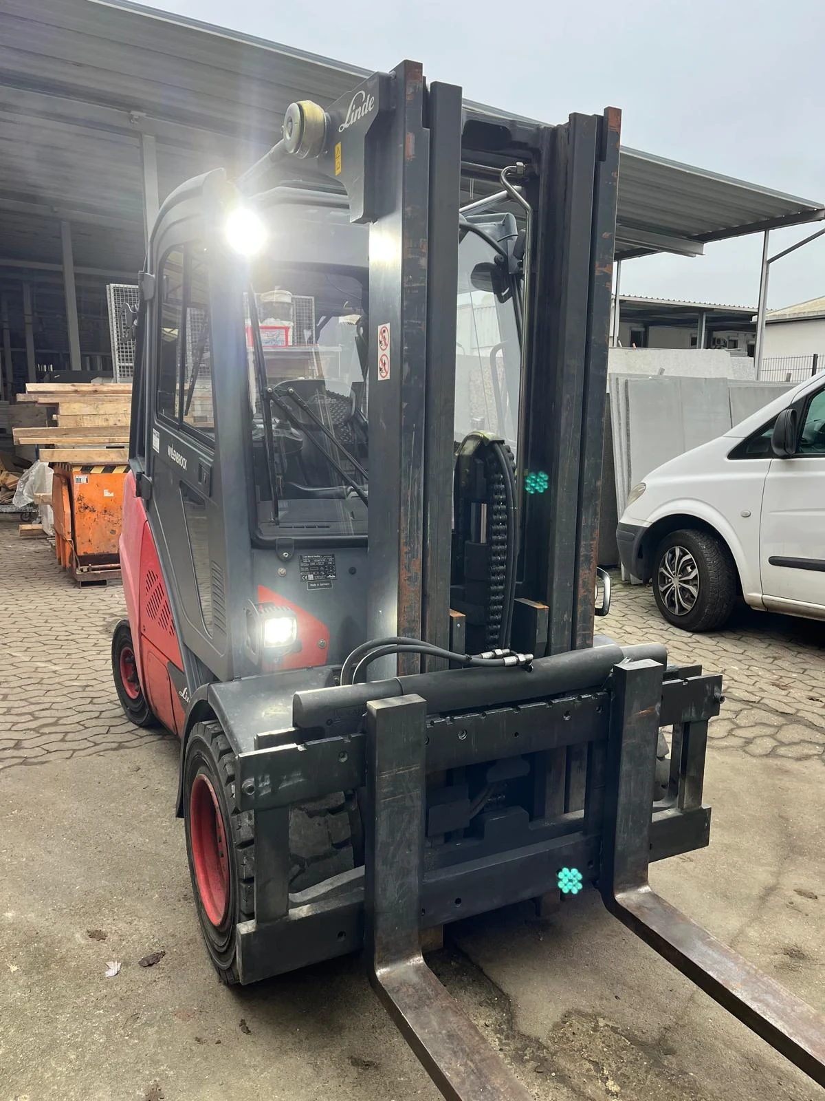 ������� Linde 2 ���� �������� �35 ���� �������� | Mobile.bg � ����������� 3