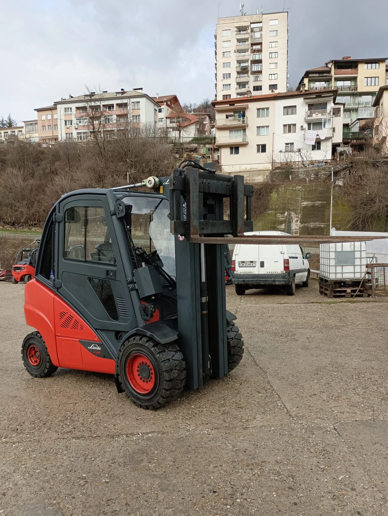 ������� Linde �������� ����� �35 ��� ���� �������� | Mobile.bg � ����������� 10