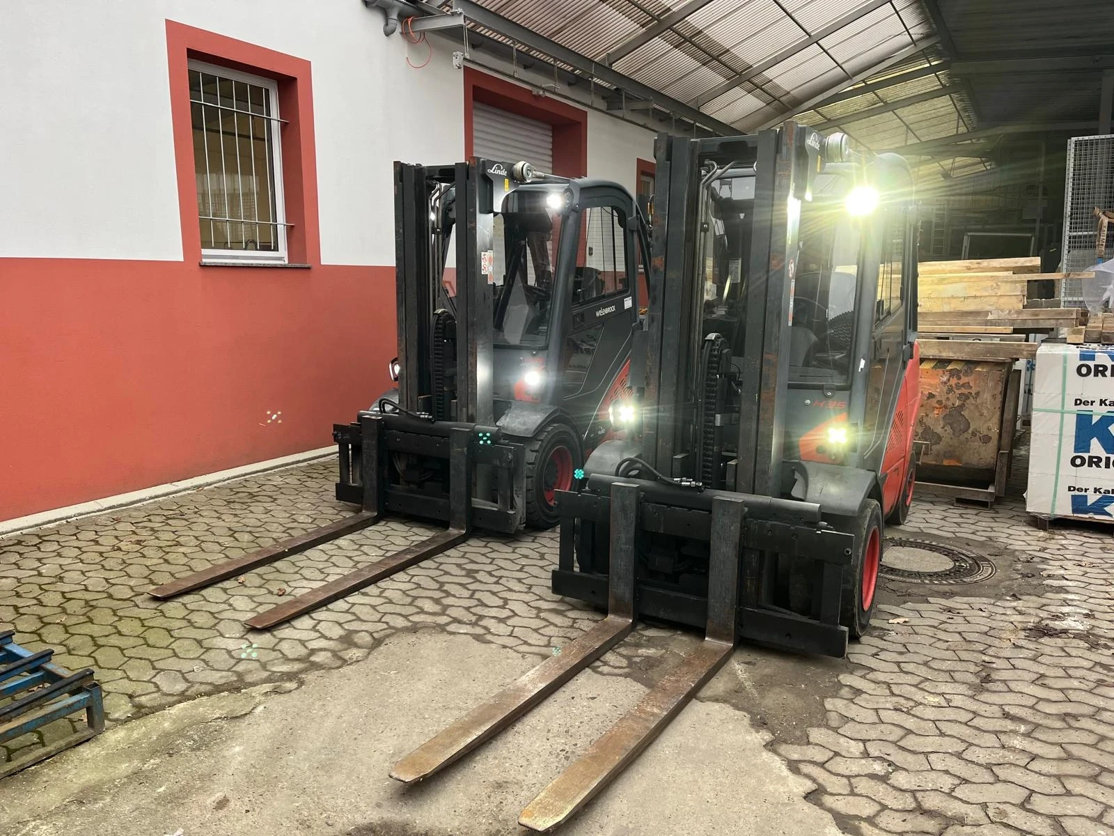 ������� Linde 2 ���� �������� �35 ���� �������� | Mobile.bg � ����������� 1