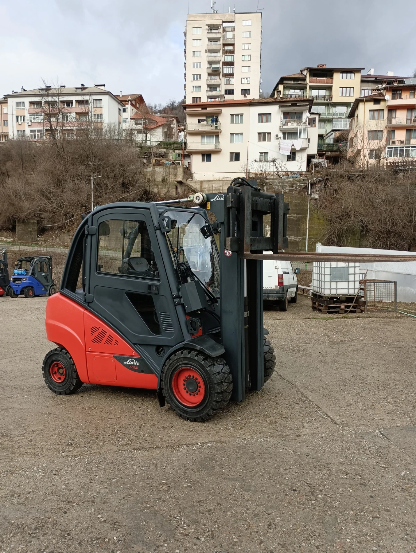 ������� Linde �������� ����� �35 ��� ���� �������� | Mobile.bg � ����������� 1