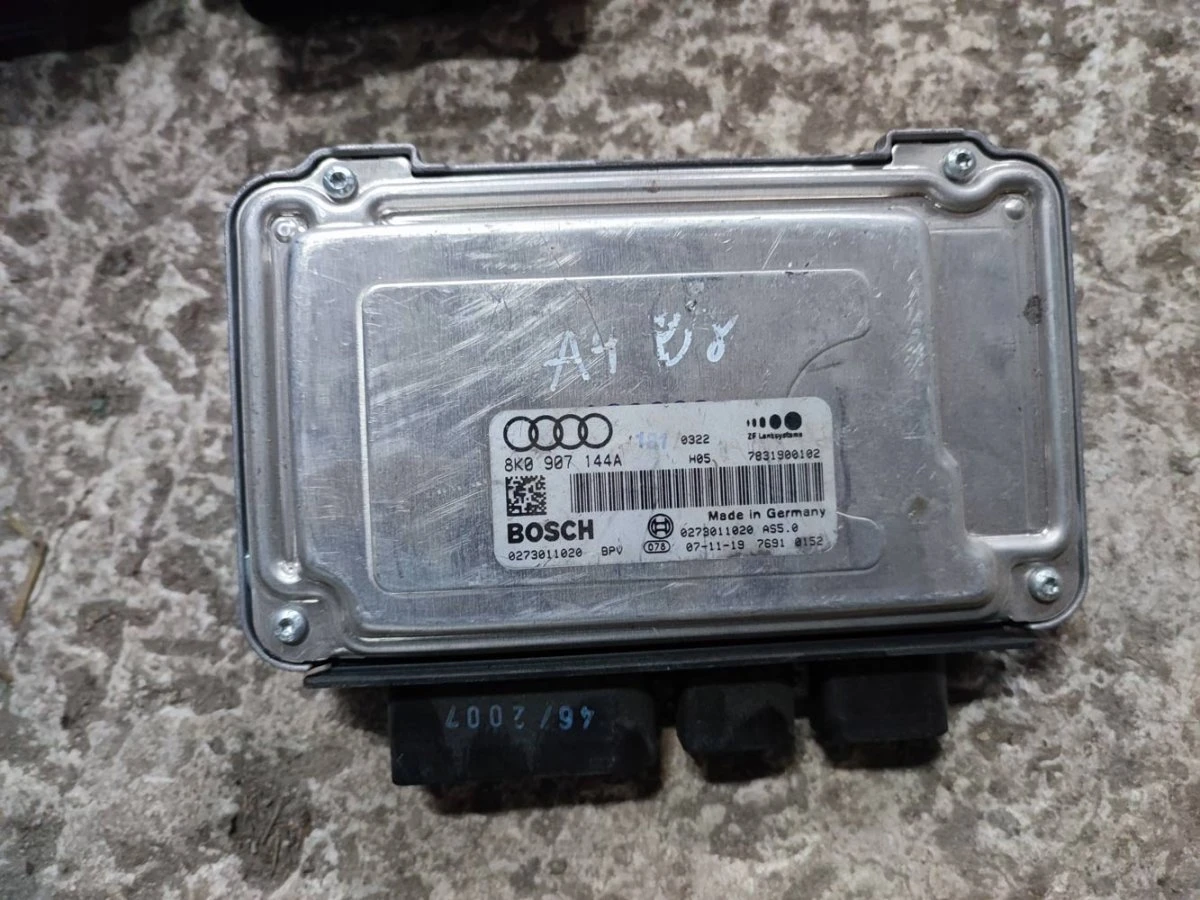 Модул активно завиване Audi A4 A5 8K0907144A