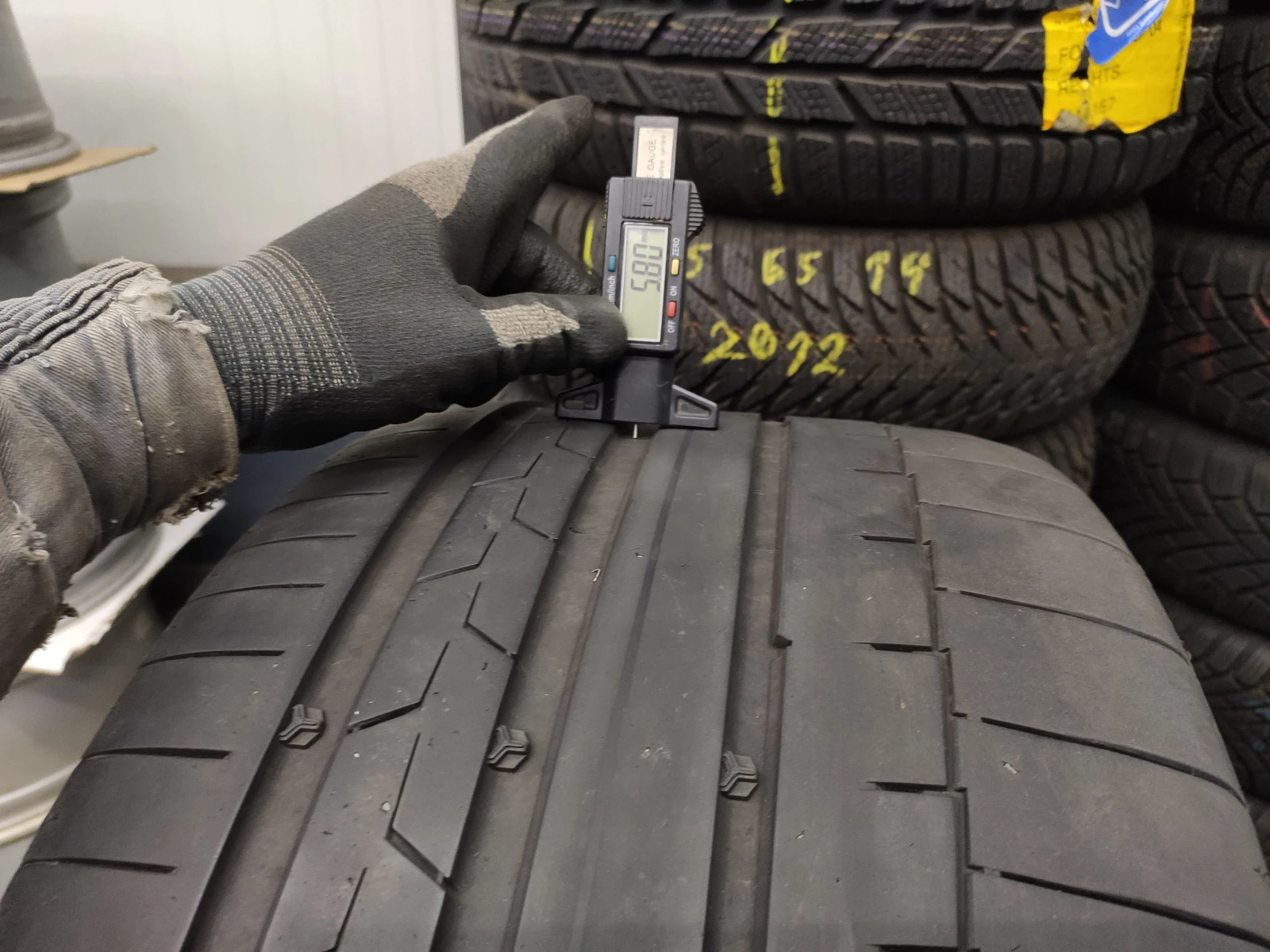  275/35R20 | Mobile.bg   4