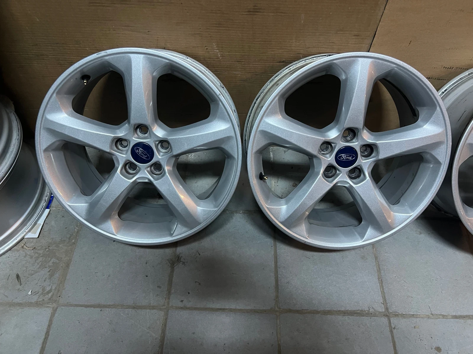 ������ | Mobile.bg � ����������� 3