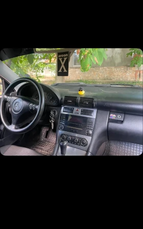 Mercedes-Benz C 220, снимка 4