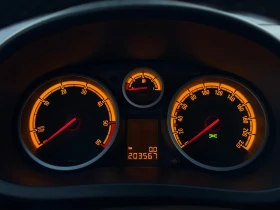 Opel Corsa 1.3CDTI 95кс КЛИМАТИК , снимка 16