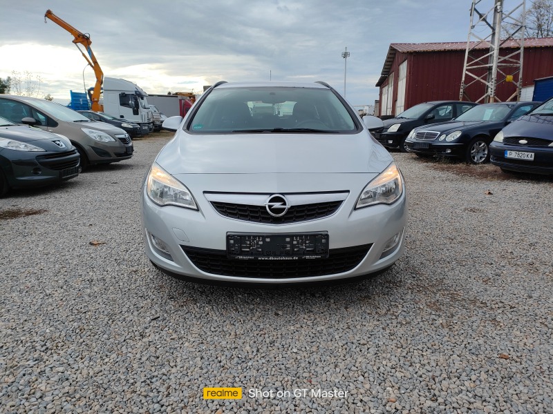 Opel Astra 1.3cdti-eco flex, снимка 8 - Автомобили и джипове - 43132903