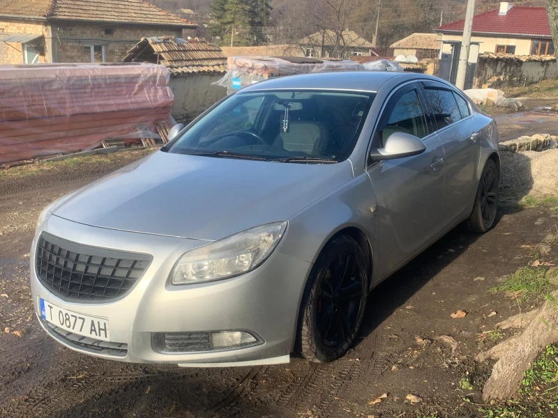 Opel Insignia, снимка 13 - Автомобили и джипове - 48371370