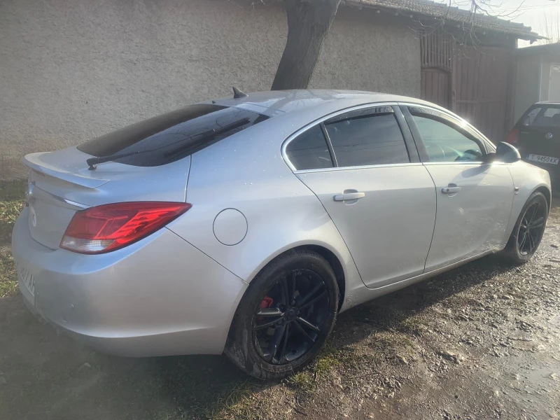 Opel Insignia, снимка 15 - Автомобили и джипове - 48371370