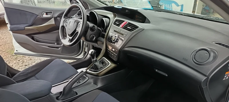 Honda Civic 2.2/150к.с * Фейс , снимка 10 - Автомобили и джипове - 50513953