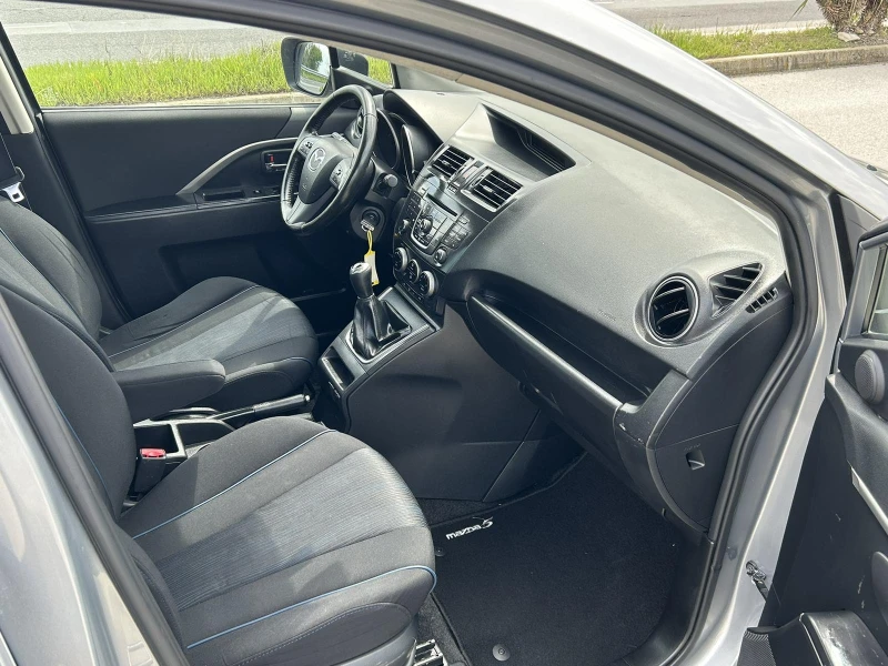 Mazda 5 2.0, снимка 7 - Автомобили и джипове - 49826592