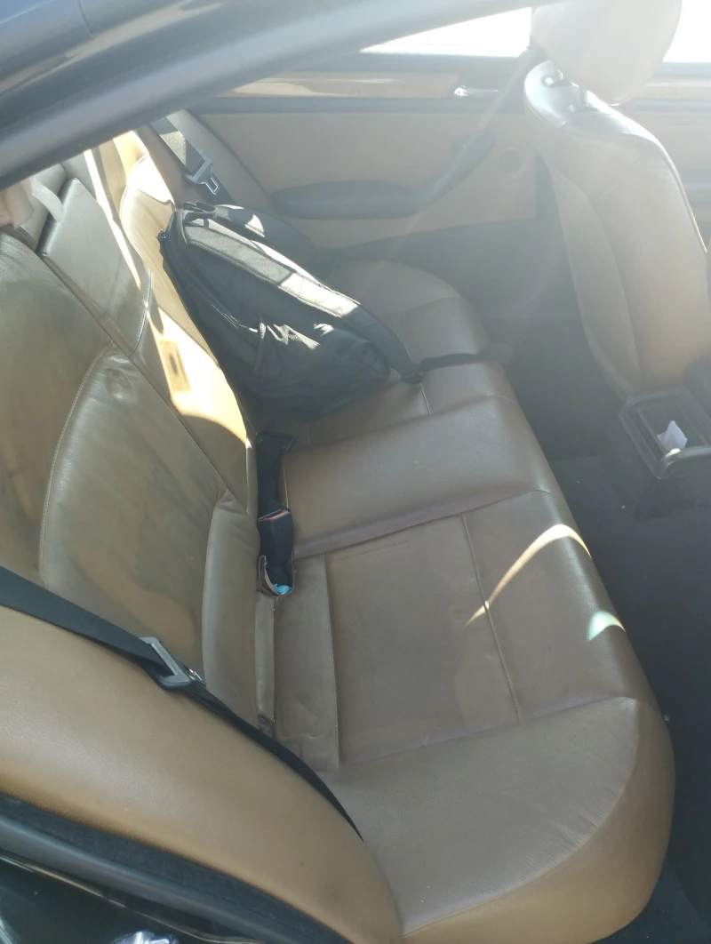 BMW 320 E46, снимка 8 - Автомобили и джипове - 51324722